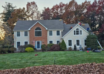 Valley Roofing LLC